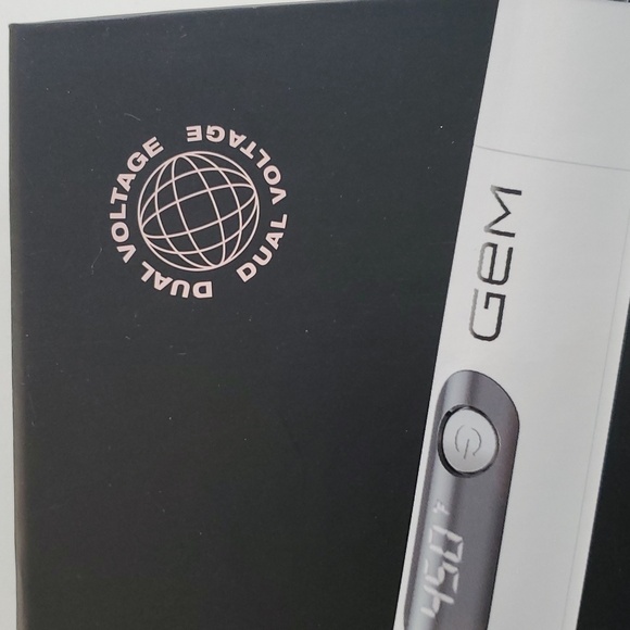 Gem 1 ¼" Ceramic Extended Barrel Curling Iron Dual Voltage NIB - Picture 8 of 12